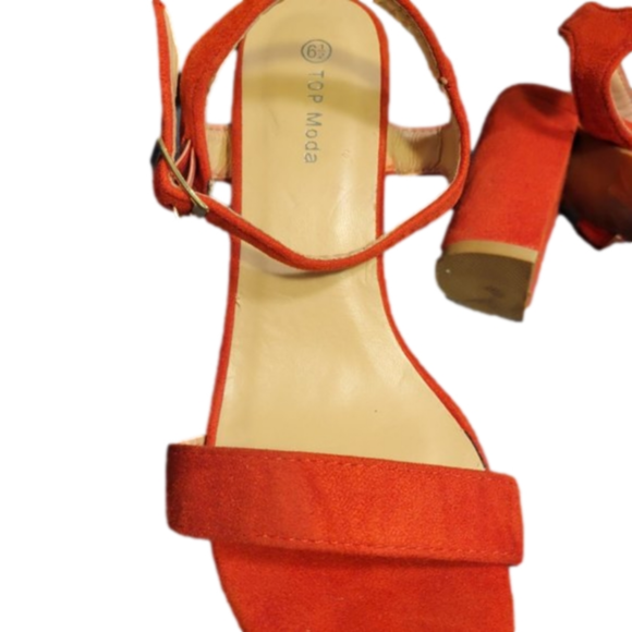 TOP MODA RED Thick High Heels - NWOT - Picture 2 of 10